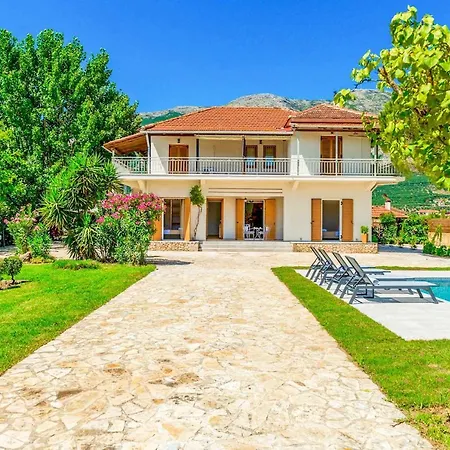 Agricola Villa